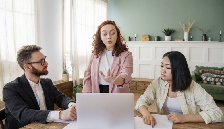 How Mediation Lawyers in Dallas County, TX, Support Out-of-Court Settlements
